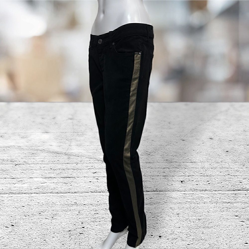 ‎Isaac Mizrahi Black Velvet Gold Stipe Jeans